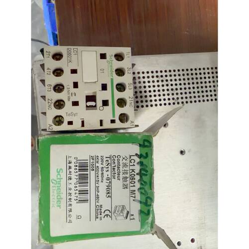 议价LC1K0601M7接触器TeSys系列220维修