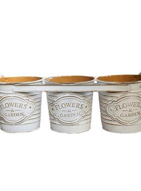 复古做旧双耳联体铁皮花器