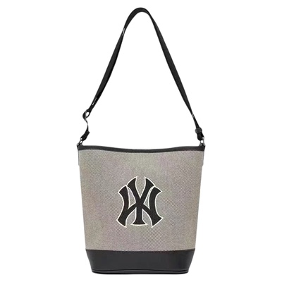 虞书欣同款百搭斜挎水桶包包女