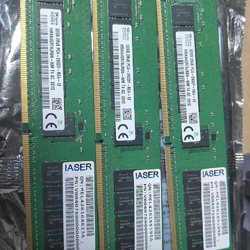 溢价-SK hyx 32G DDR4 2Rx8 PC4-293