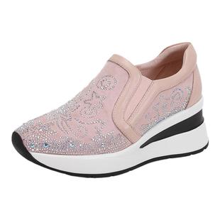 艾淇真皮坡跟休闲鞋6.5厘米2025秋季新款水钻舒服轻便旅游鞋女