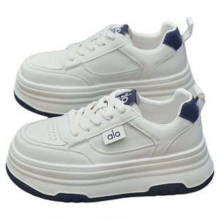 真皮厚底小白鞋女2025新款配阔腿裤爆款增高鞋秋季板鞋欧货松糕鞋