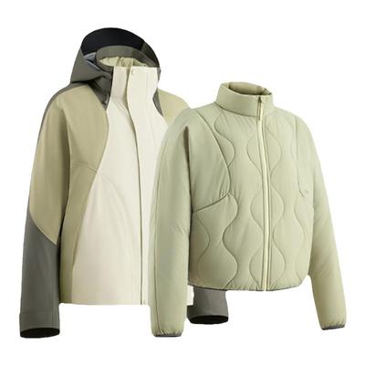 蕉下气绒短款冲锋衣三合一外套