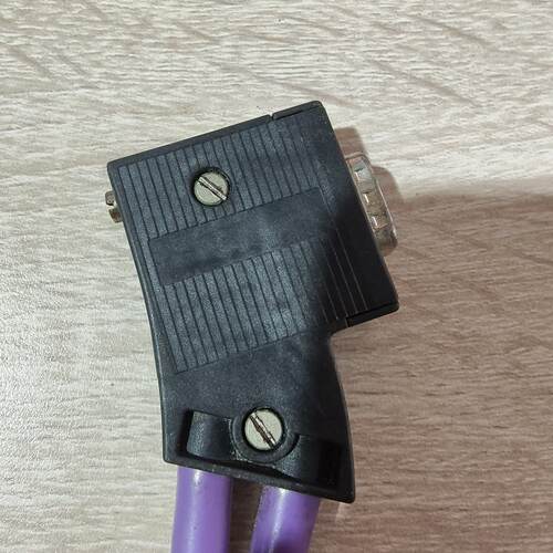 溢价-PROFIBUS连接器，型号6ES7 972-0BA3