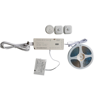 白天人来不亮床底灯带亮暗可调