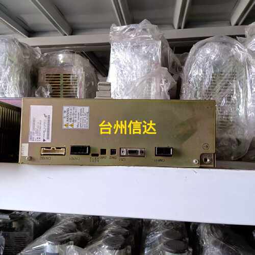 安川 SGDR-C0A080A01BY22 机器人配件 伺服驱动