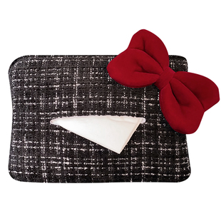 车载纸巾盒2025新款高级感女士车上纸巾挂袋扶手箱车内抽纸盒挂式