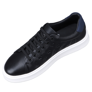 真皮男鞋2025春季新款白底休闲鞋一脚蹬时尚压花牛皮透气软底板鞋