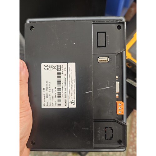 询价下单麦格米特触摸屏MZ600-TT07SK30.好像新的没用过，
