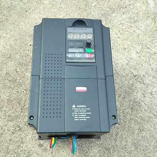 溢价-友强变频器YR-V6000-3P7T3