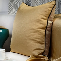 Желтая подушка