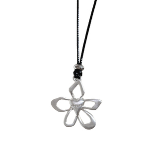 韩国ins风博主银色镂空花朵吊坠项链女高级感轻奢小众锁骨链配饰~