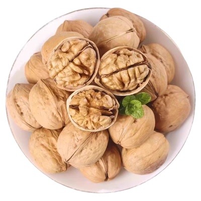 新疆纸皮核桃2025新货185核桃果