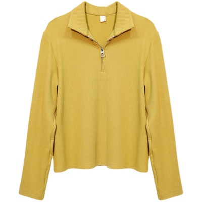 春秋女款红黄两色卫衣