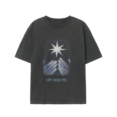 Unvesno(UN)复古炒雪花磨破工艺手捧星印花情侣款宽松T恤