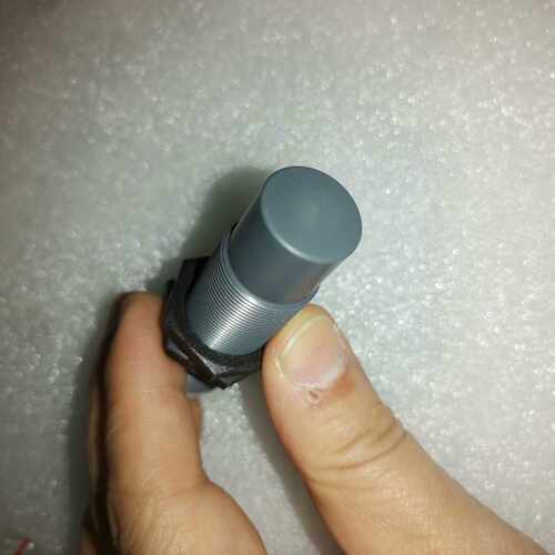 议价原装正品BCS008T巴鲁夫电容式液位传感器BCS M18V