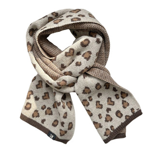 毛线卡其色高级感围巾女冬季柔软韩版ins百搭护颈保暖学生浅围脖