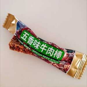 网红馋嘴牛肉五香香味麻辣沙爹风干原切独立包装牛肉干解馋零食