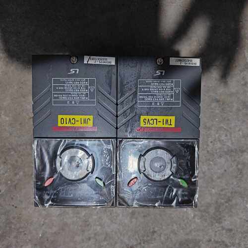 LG变频器ls  sv004fp5-2成色好实物图  0.4议价