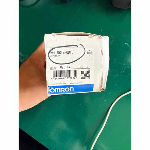 议价欧姆龙DRT2-OD16 远程终端模块，库存未使用，包装盒不