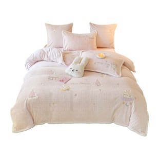 少女心卡通牛奶绒四件套可爱兔子刺绣保暖珊瑚绒冬季加厚被套床品