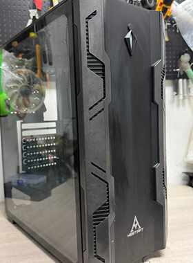 出一个黑石塔永恒之眼机箱，侧透玻璃，支持ATX主板和240水