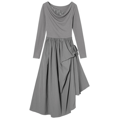 Eptison独特设计感荡领连衣裙