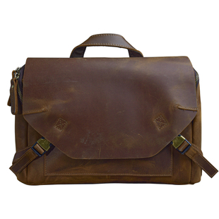 二十四街  新款复古潮流疯马皮男士斜挎包牛皮青年咔叽风机车包