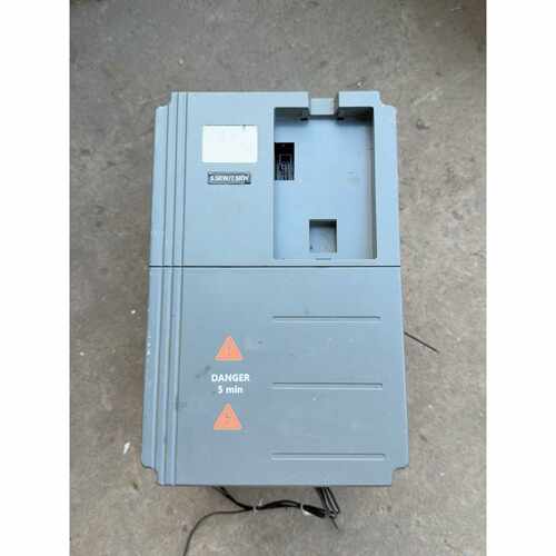 联创高科SH100N-5R5G/7R5P变频器，11KW/1