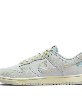 Nike复古拼接高帮耐磨运动板鞋