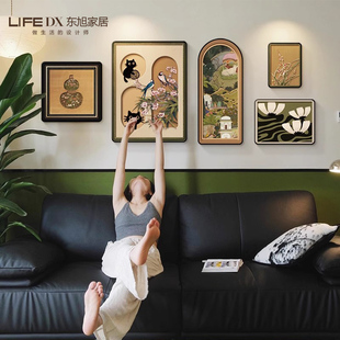 中古风客厅装饰画法式复古沙发背景墙挂画高级感小众艺术组合壁画
