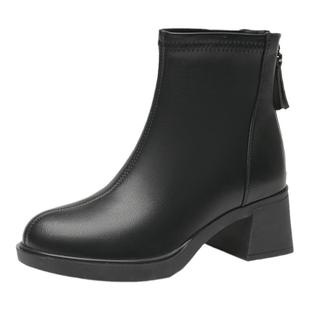 大东今年流行的短靴女款2025新款秋冬爆款白色粗跟切尔西靴子女靴