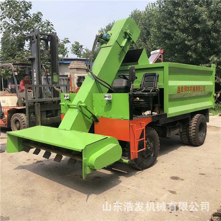 定制牧场粪便清扫车1.3米宽三轮柴油清粪车加工养殖场自动铲粪车
