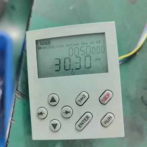 询价-E82MV152-4B001成色很漂亮。