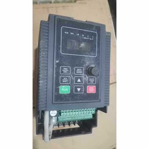 溢价-上海星为变频器XV6-1D5G-4，1.5KW，380V，三