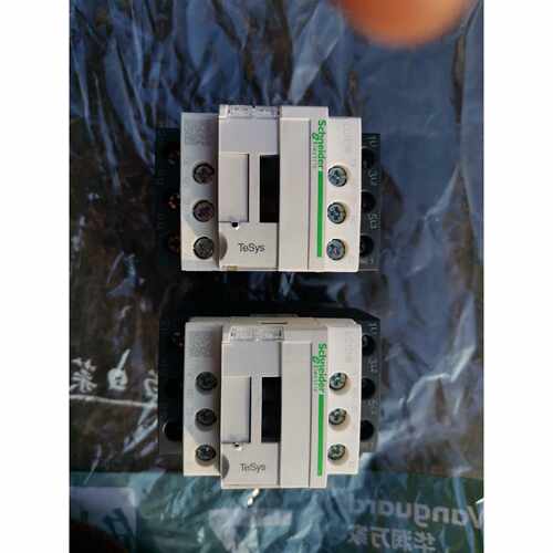 〔议价-可维修〕施耐德LC1D18M7C 工业自动化配件