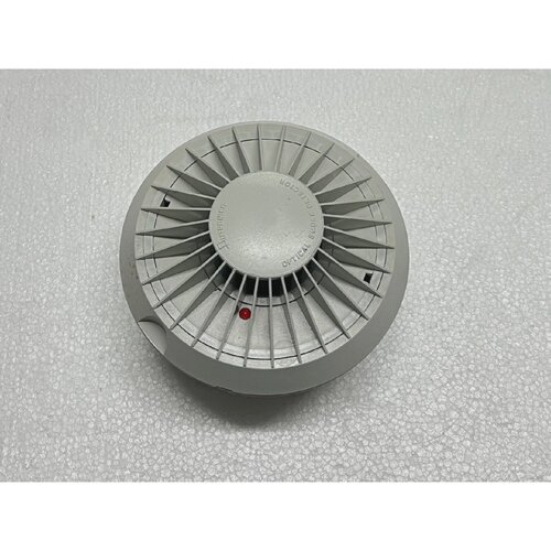 Autronica BHH31A Smoke Detector With Base BWA40A1  BWP40B Co