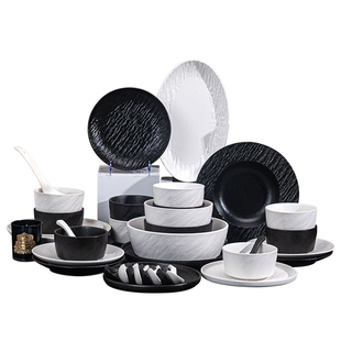 釉下彩2026新款日式碗盘碗碟套装家用极简高颜值陶瓷餐具乔迁碗具