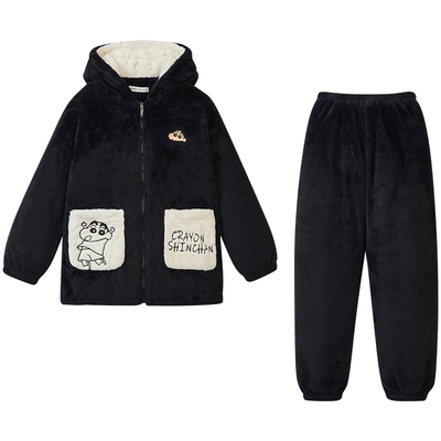 亲嘴猫蜡笔小新情侣睡衣