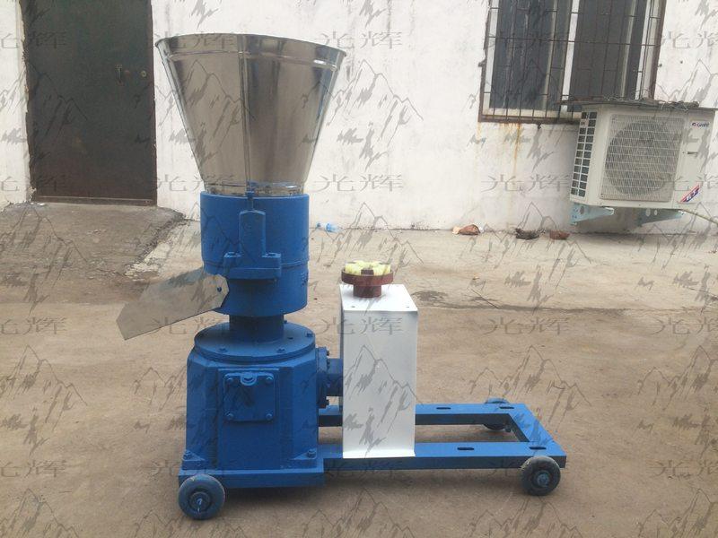 光辉源头厂家批发家用小型秸秆饲料颗粒牛羊猪鸡鸭制加工机铡草械,农机/农具/农膜,铡草机,淘宝优惠券,粉丝福利购,淘宝优惠卷