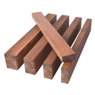 木条木方实木松木防腐碳化木花园地板户外护墙板龙骨木庭院葡萄架