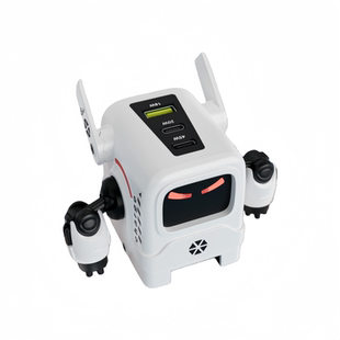 【生日礼物】钢铁战士机器人充电器65W手机充电创意桌面摆件氮化镓快充无线充电头桌面充电站插头三合一插座