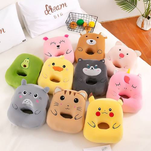 办公室午睡睡觉抱枕学生睡透气卡通插手镂空午休公仔趴毛绒玩具