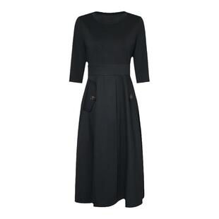 IDPAN女装简约设计感气质收腰小黑裙女时尚圆领中长袖连衣裙