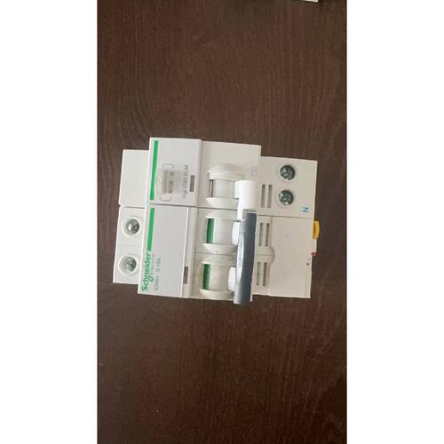 〔议价-可维修〕施耐德iC65N漏电保护器 2P双极C16A 带Vigi I 全