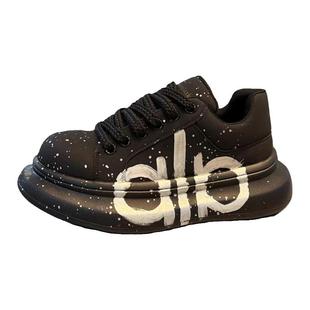 欧洲站男鞋2025秋季新款潮牌高级感运动休闲板鞋麦昆厚底增高潮鞋