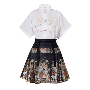 王洪旗原创新中式汉服女马面裙上衣短款袖立领套装红色汉元素国风