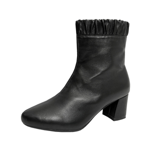 柜雅氏女靴真皮加绒高跟小众时装靴柔软舒适软面软底褶皱粗跟短靴