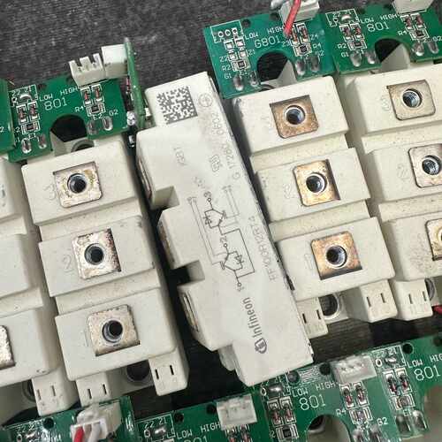 议价-英飞凌模块FF100R12RT4，，