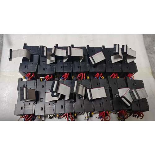 模拟量模块  CP1w-AD042  3个，实物图，所询价